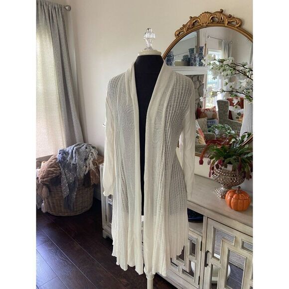 Cream Lacey Cardigan/Sweater (no size) - Picture 1 of 3